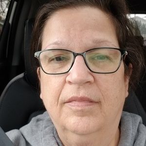 Meet your Posher, Deborah